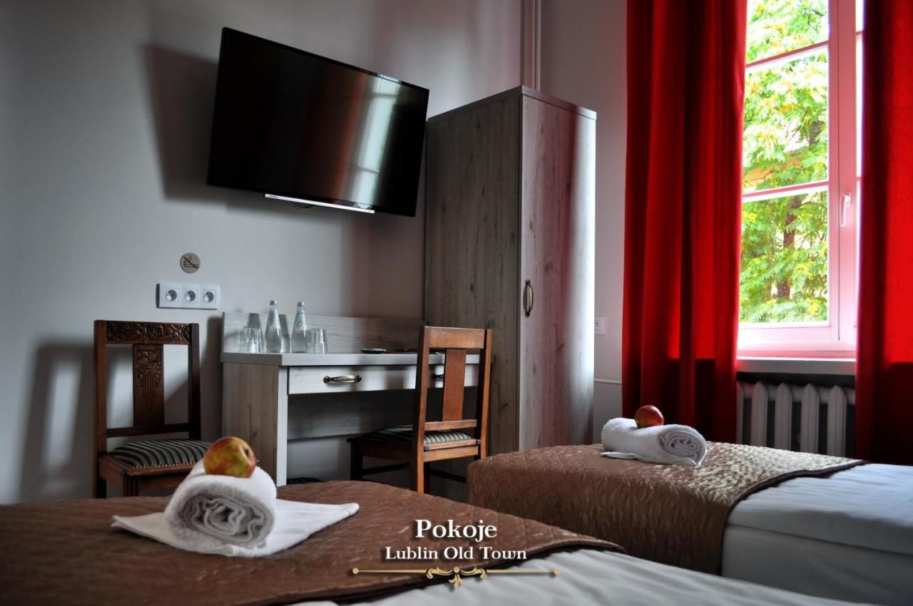 Хостелы Lublin Old Town Rooms Люблин-15