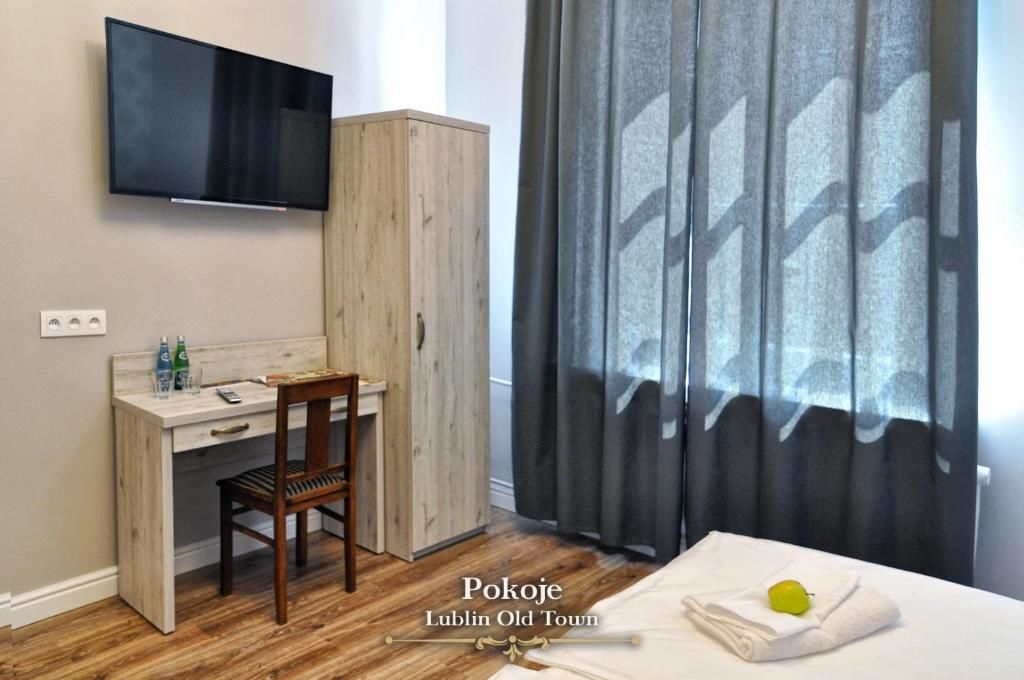 Хостелы Lublin Old Town Rooms Люблин